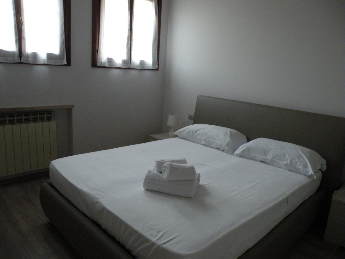 Il Lauro Apartment Lazise Exterior foto